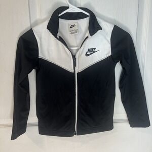 Nike Boys Toddler Zipup Jacket Size Size Small (4-5) Black and‎ White Swoosh